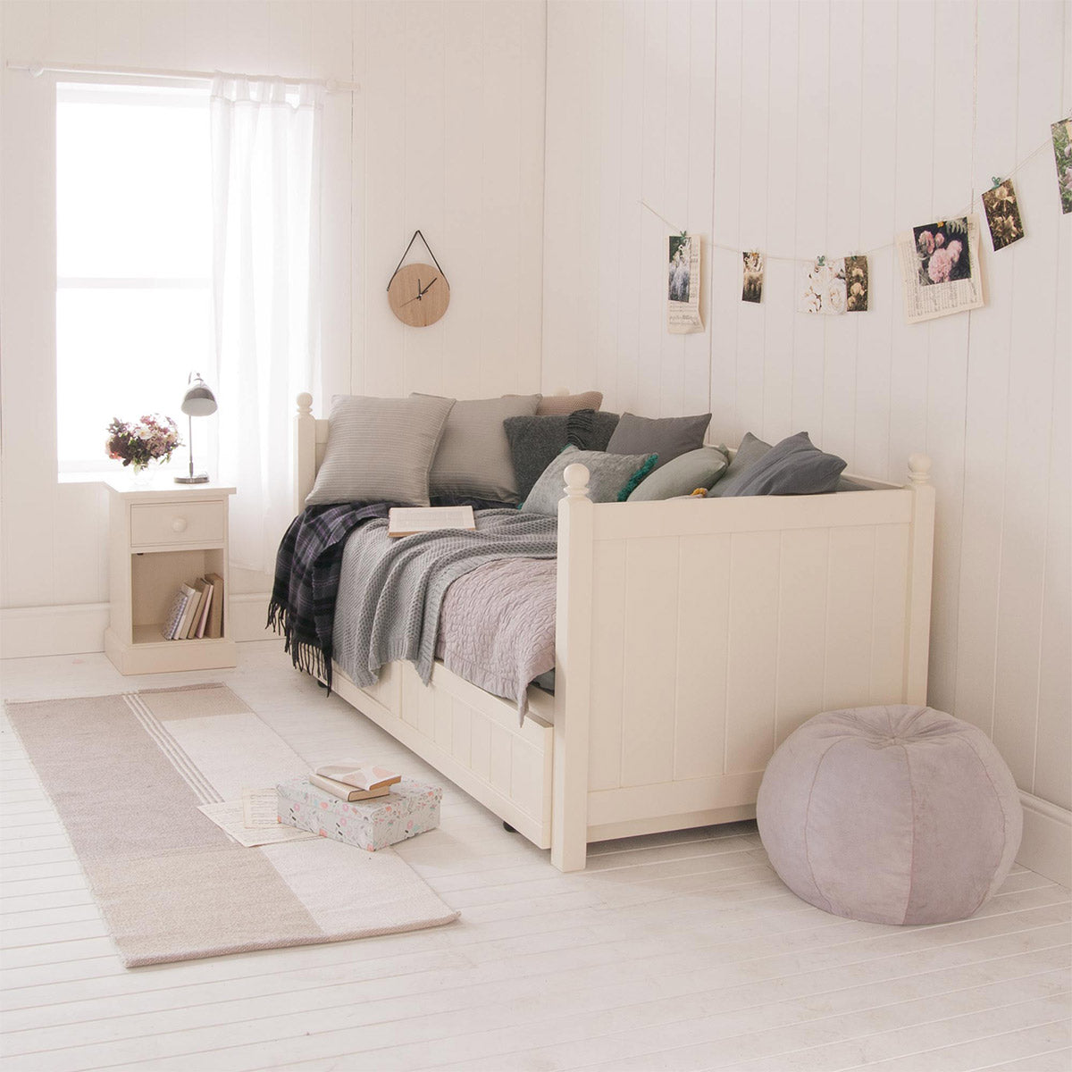 Little Folks Furniture Fargo Day Bed with Storage/Trundle Ivory Wh