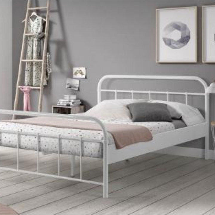 Vipack - Boston 4ft 6 Double Bed - Colour Options Available - Jellybean 